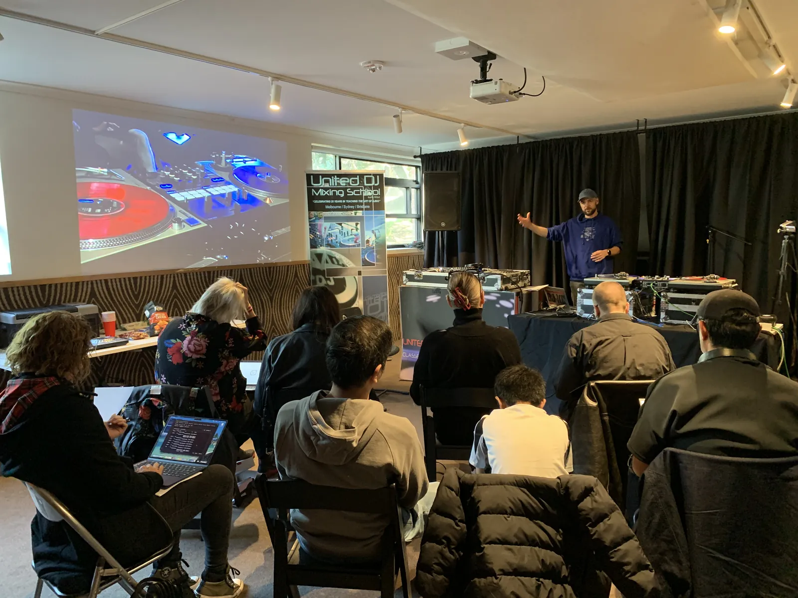 DJ School Melbourne